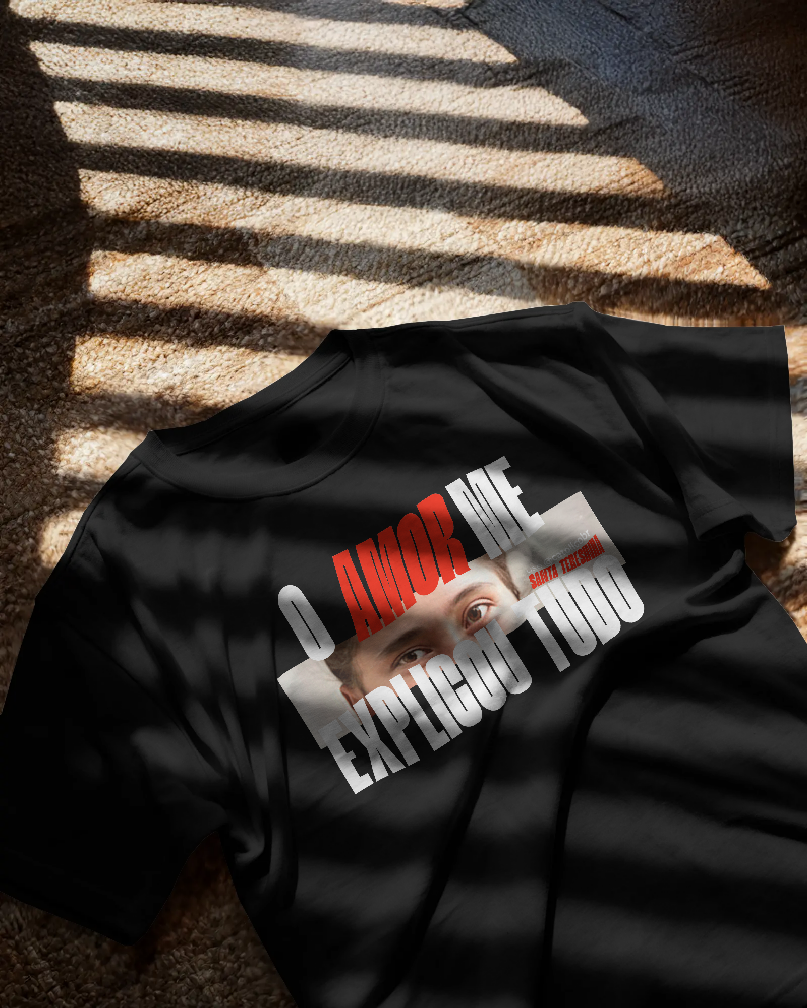 T-Shirt Santa Teresinha